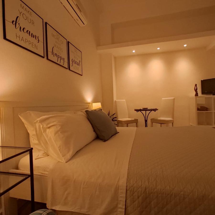 Living Cagliari Bed & Breakfast Exterior photo